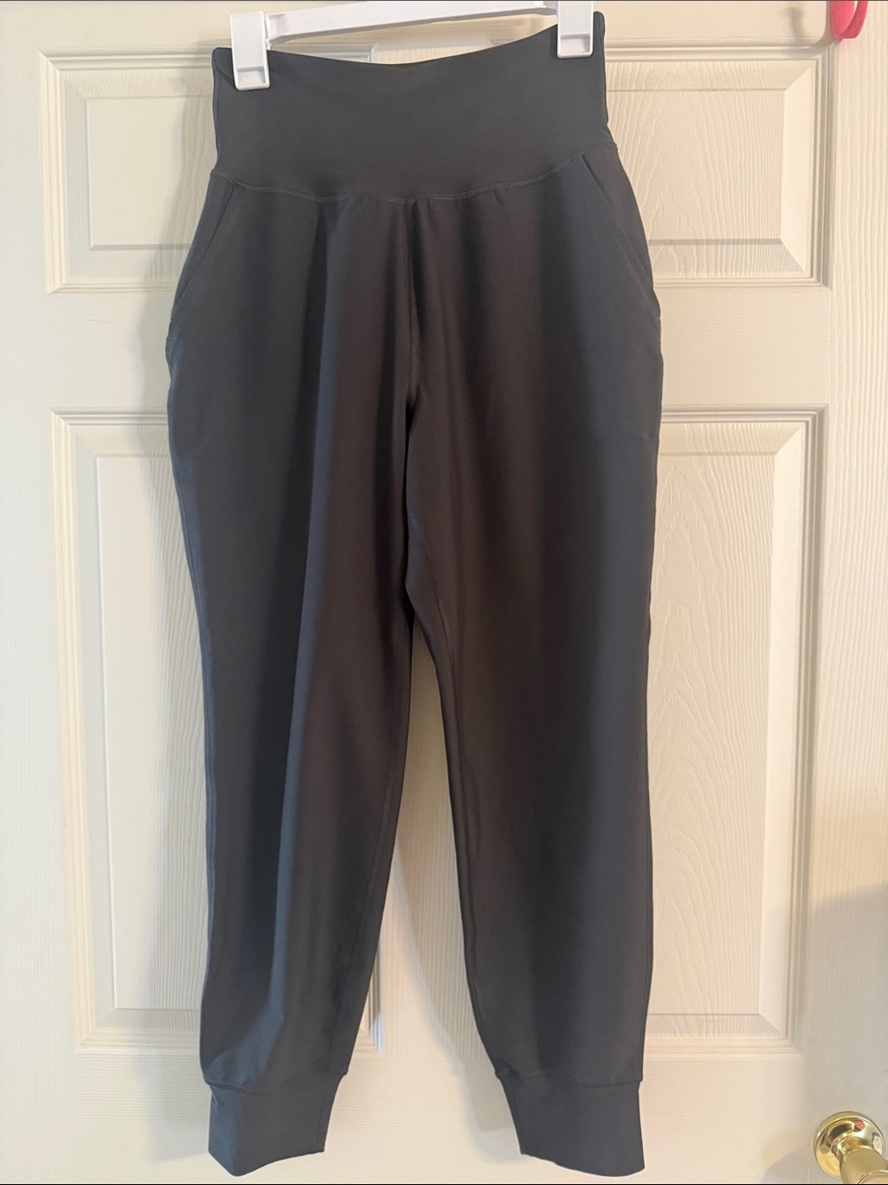 Old Navy grayish/Black High-Waist Jogger Pants